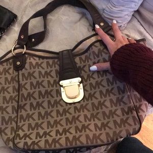 MK pocketbook